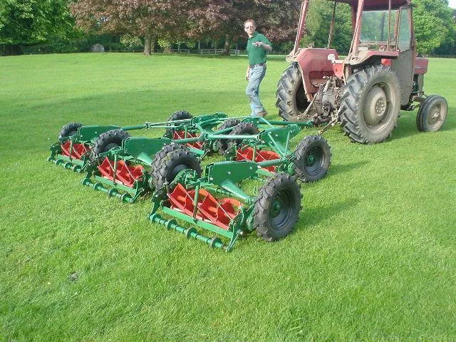 Grass Mowing World
